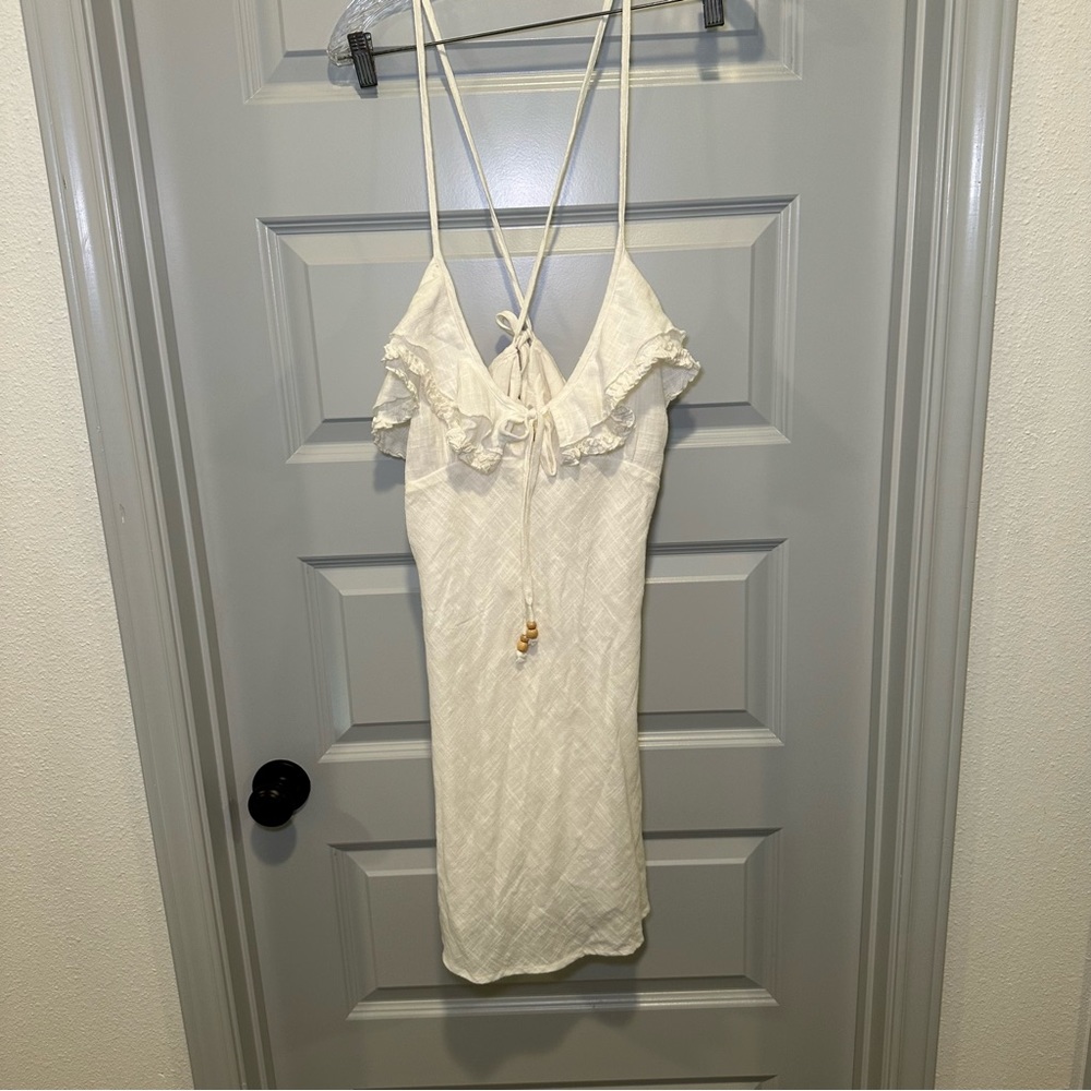 NWT Free People White/Ivory Love Forever
Ruffle Mini Dress size L